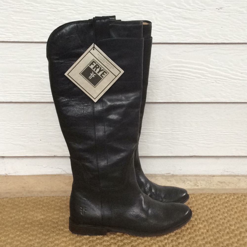 🎉HP🎉Frye Paige Tall Riding Boots -  Size 7